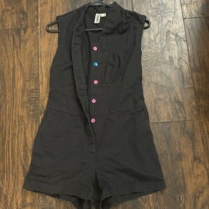 Cute Black Romper With Contrasting Neon Button
